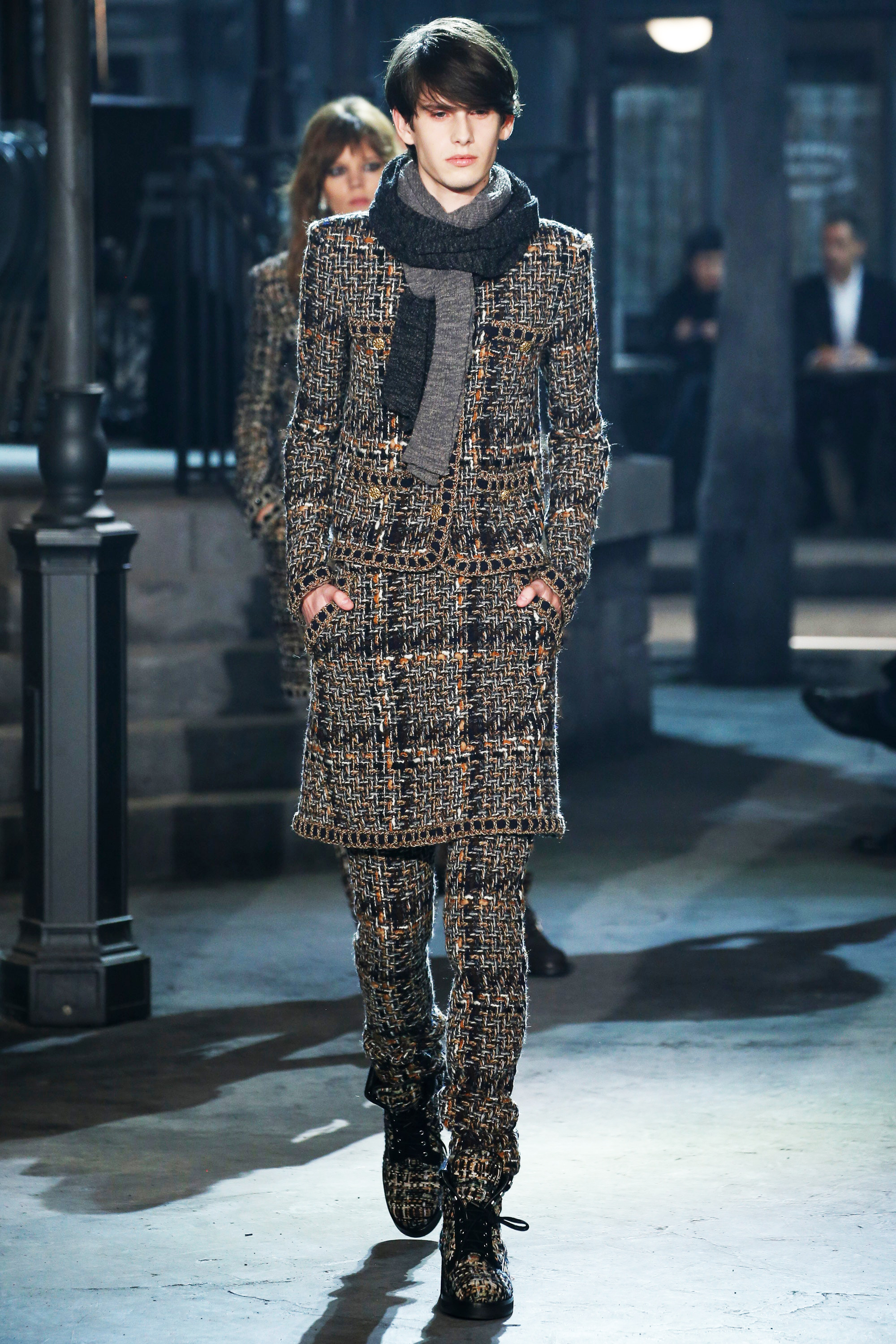 chanel Rome L28 bustier tweed dress runway.jpg