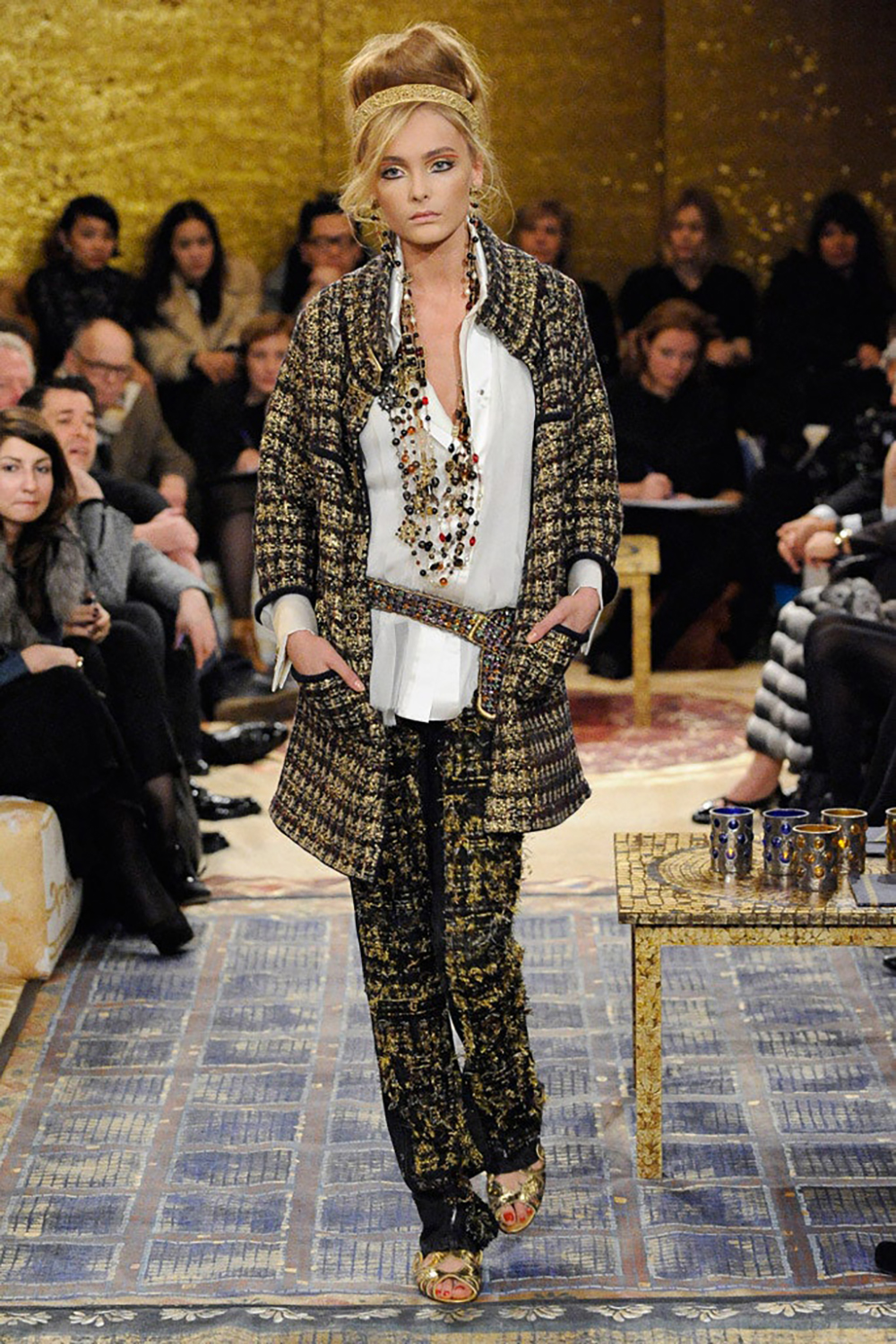 chanel Byzance gold knit coat run .jpg