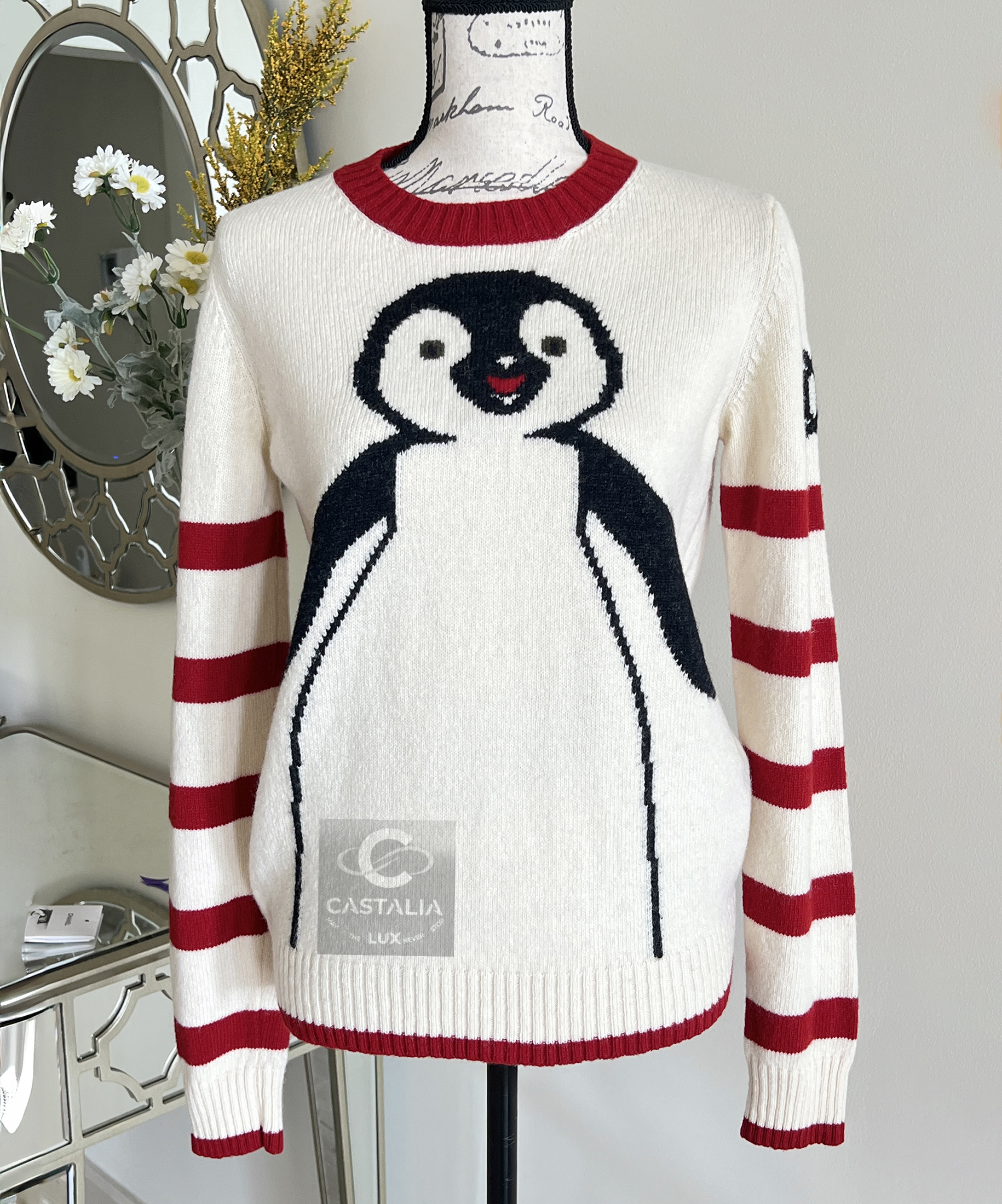 07A Penguin ecru jumper front2 copy.jpg