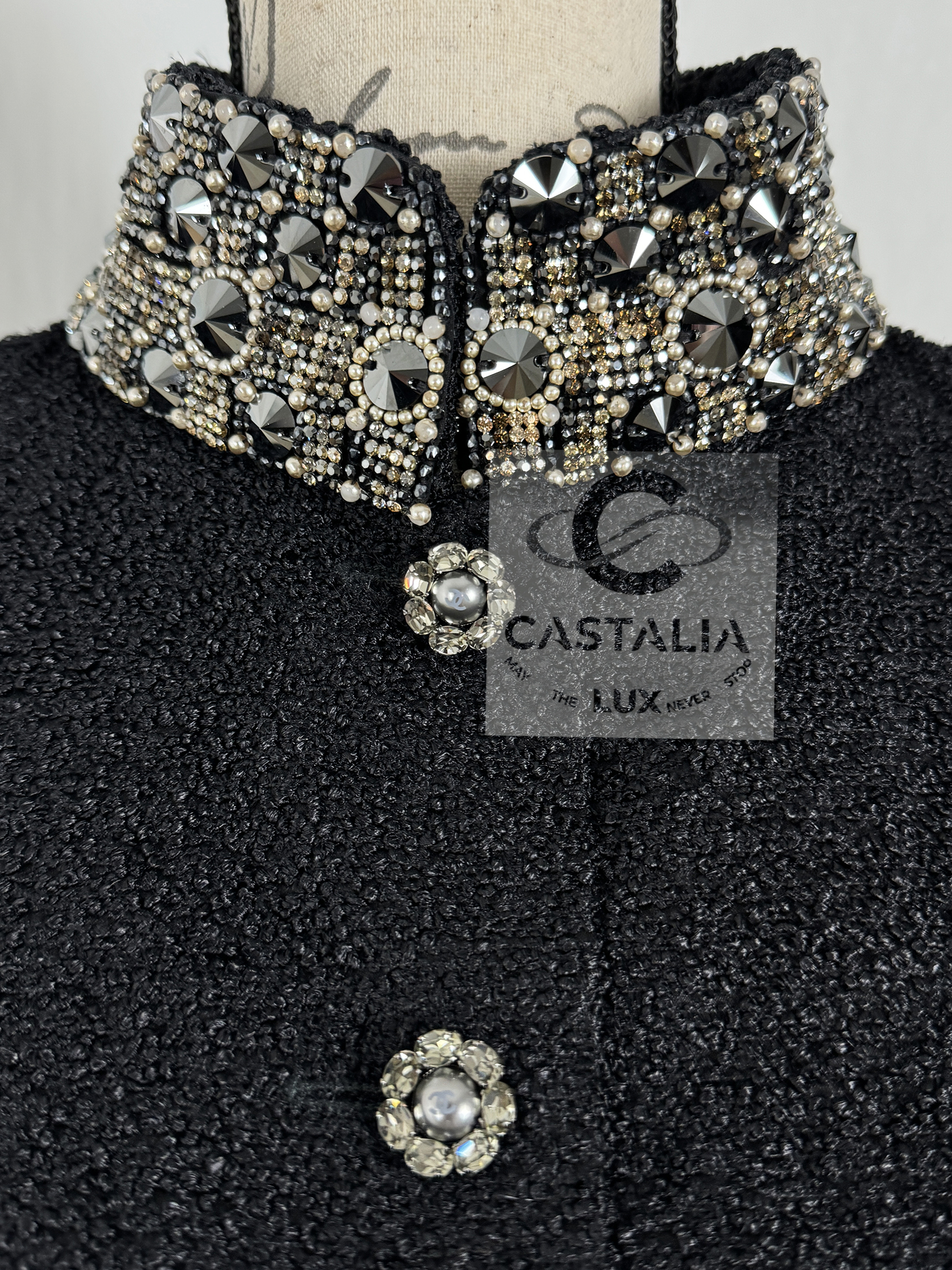 08A black jewel tweed jacket upp 06 copy.jpg