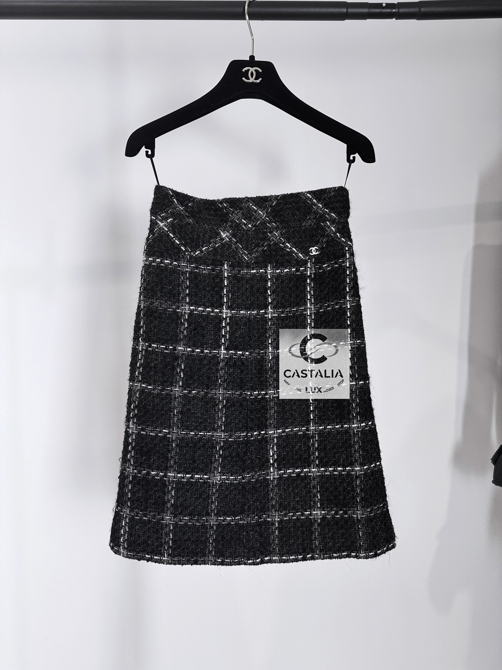 06a black check tweed skirt front2 copy.jpg