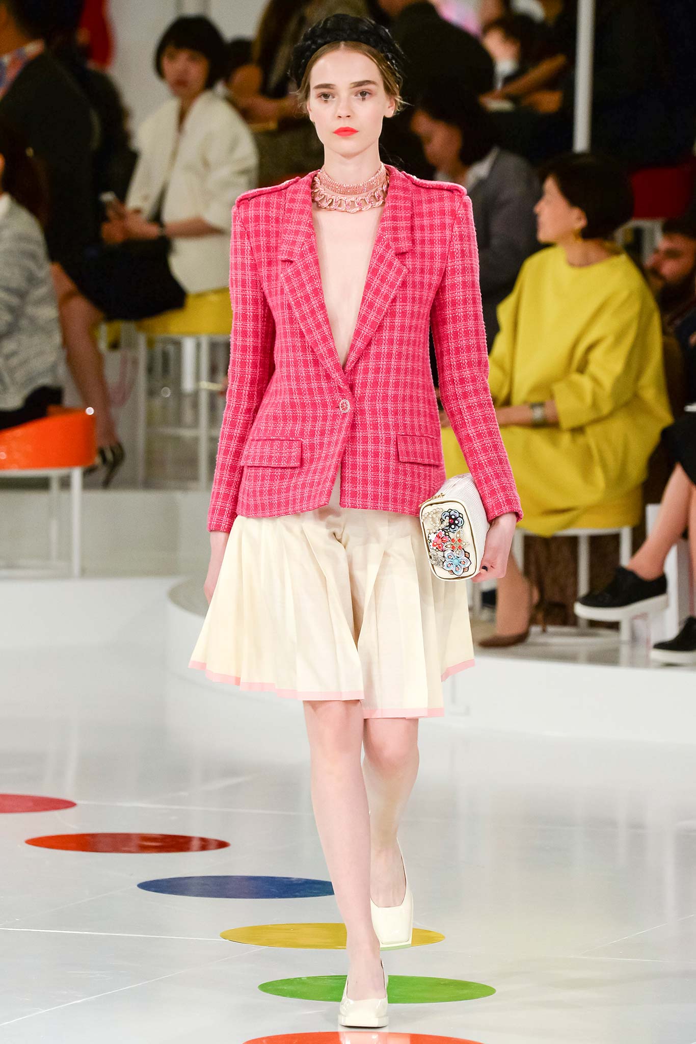 chanel Seoul fuchsia pink tweed blazer jacket run.jpeg