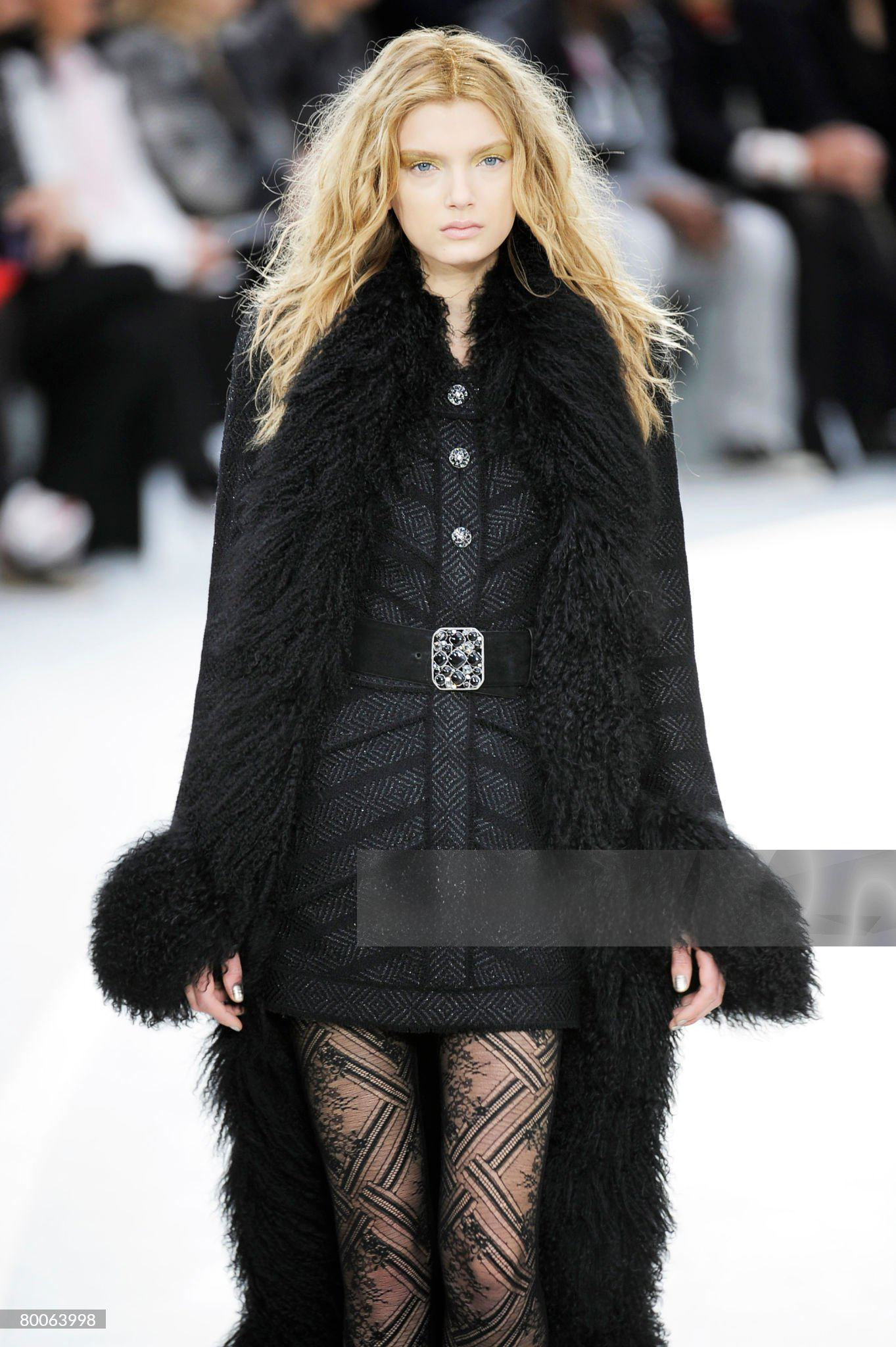 08A black belted tweed dress run2.JPG