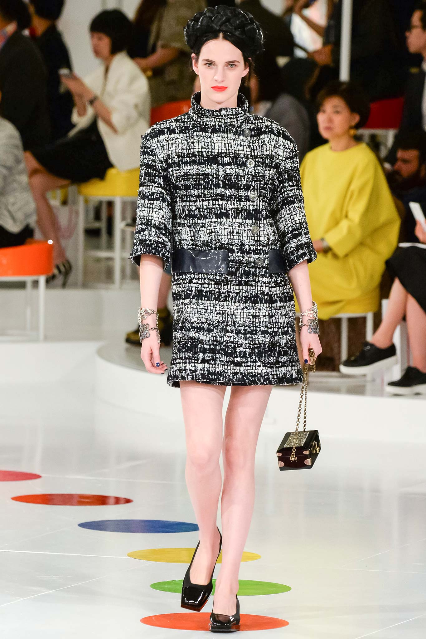 Seoul bw ribbon tweed pvc coat run.jpg