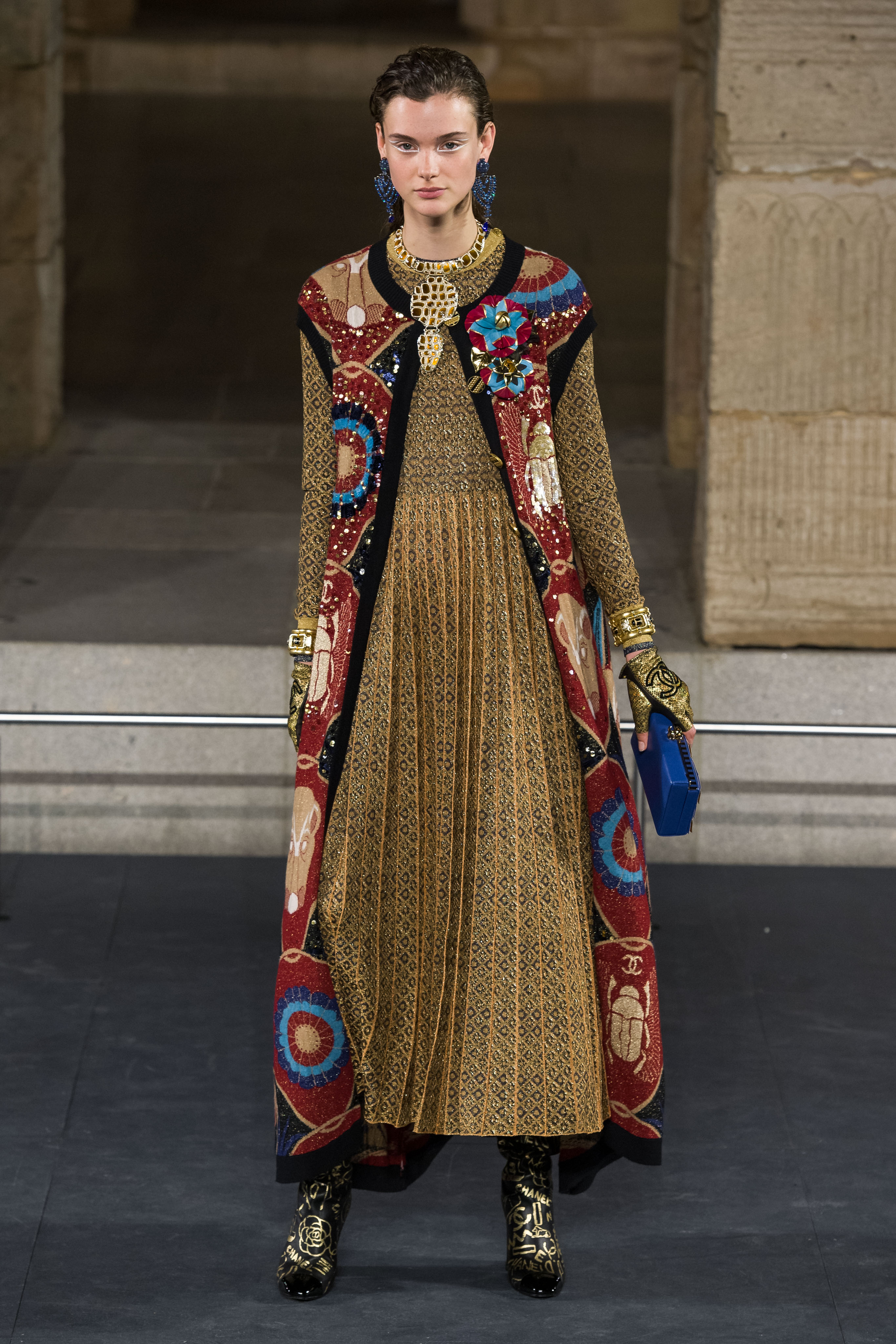 chanel Egypt scarab lurex cardigan runway2.jpg