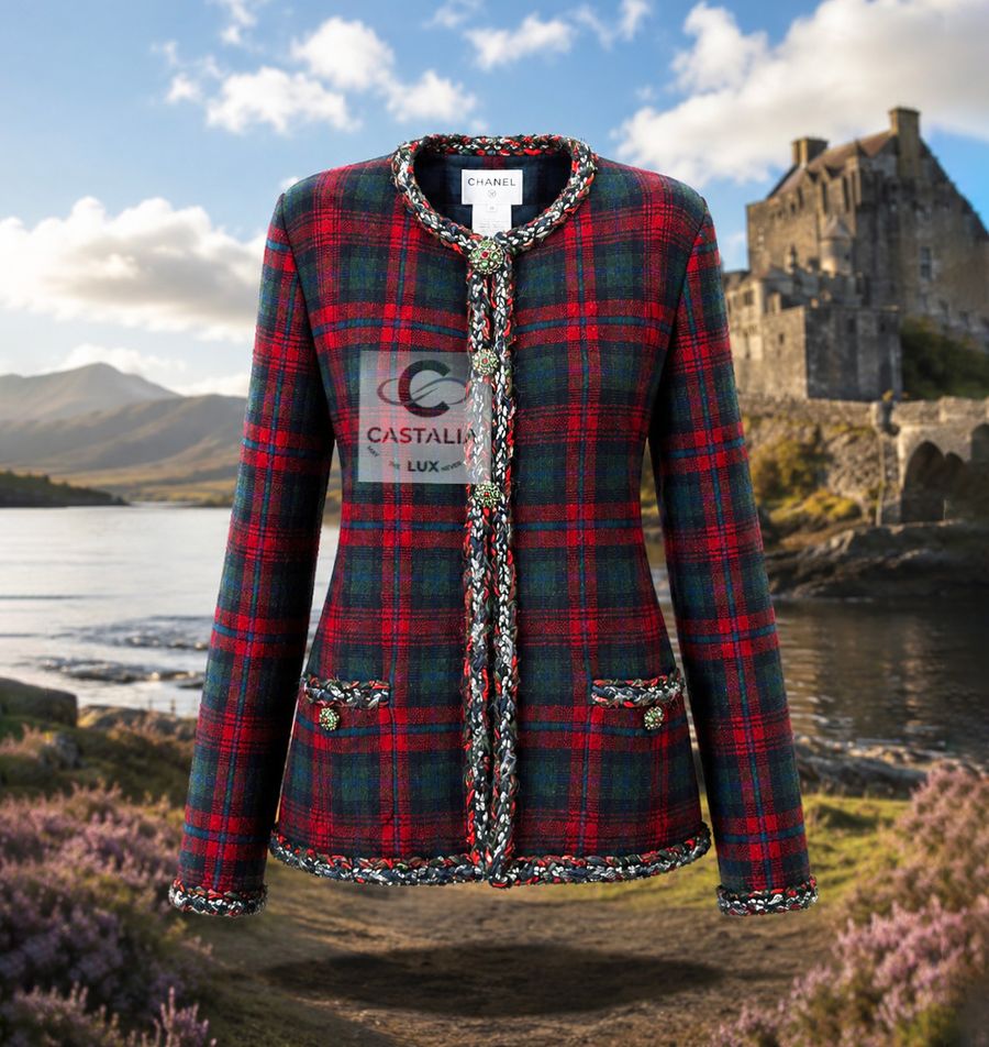 Edinburgh red tartan jacket crop01111 copy1.jpg