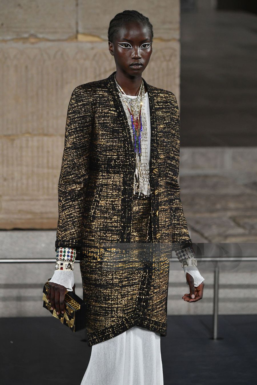 Egypt black gold tweed suit run0.jpg