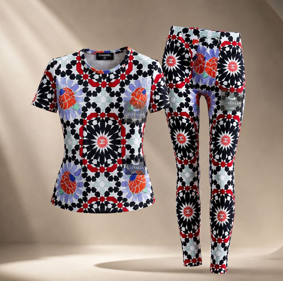 Dubai mosaic suit crop0111 copy 2.jpg